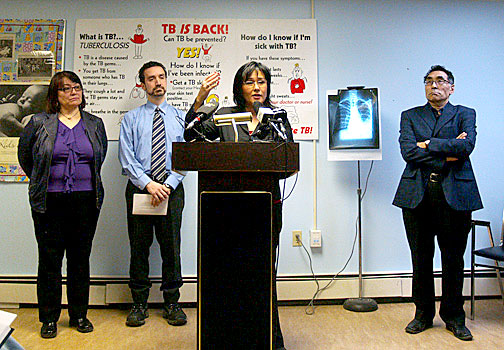 Federal health minister Leona Aglukkaq announces a new tuberculosis prevention program, Taima TB, while flanked by NTI president Cathy Towtongie, Ottawa physician Gonzalo Alvarez and Nunavut's health minister Tagak Curley. Otawa is spending $800,000 to help fund Taima TB. (PHOTO BY CHRIS WINDEYER)