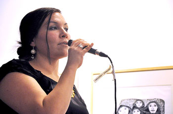 Taqralik Partridge, originally from Kuujjuaq, won first place in the Quebec Writers’ Federation’s 2010 writing competition with a short story about an Inuk couple living in Montreal. The story was published in the December issue of Maisonneuve magazine. (FILE PHOTO)