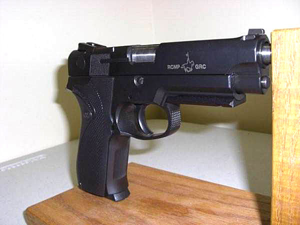 This is the most common type of sidearm issued to RCMP members in Canada: a Smith and Wesson 9 millimetre 5946 pistol.