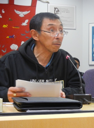 David Omilgoitok speaks Oct. 4 to delegates at the Kitikmeot Inuit Association annual general meeting in Cambridge Bay. (PHOTO BY JANE GEORGE)