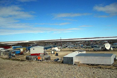 A young boy was bitten June 17 in Igloolik when he wandered too close to two sled dogs chained near a residence in the town. (FILE PHOTO)