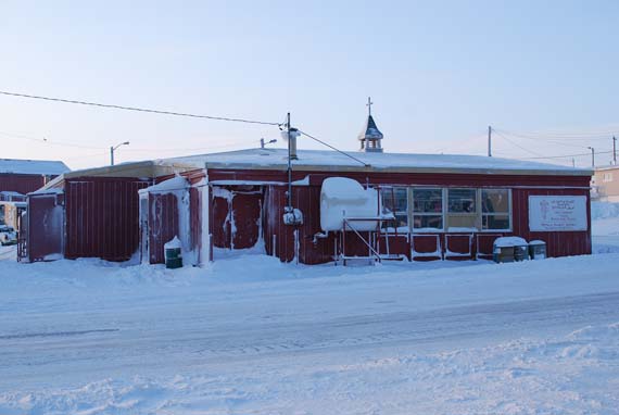Ikurraq or the Deacon’s Cupboard operates a food bank and used clothing store out of the Holy Comforter Anglican Church in Rankin Inlet. (PHOTO BY NOEL KALUDJAK) 