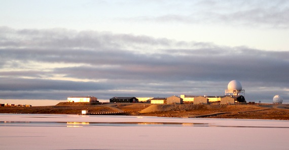 The Cam-Main station in the western Nunavut town of Cambridge Bay is among the North Warning System sites in operation. The North Warning System began replacing DEW Line facilities in 1988. (PHOTO BY JANE GEORGE)