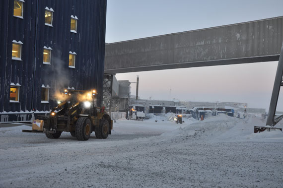Heavy machinery moves through the Raglan mine site last week. Raglan, which first went into operation in 1997, operates four mines — Katinniq, Mine 2, Kikialik and Qakimariurq — about 100 kilometres south of Nunavik's Deception Bay. (PHOTO BY SARAH ROGERS) 