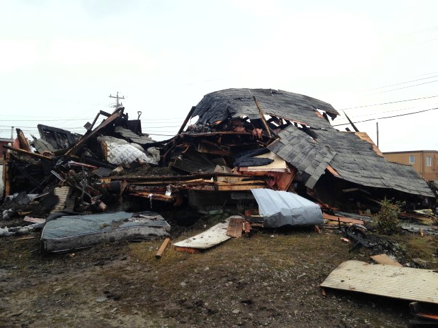 Overnight fire destroys warehouse in western Nunavut town