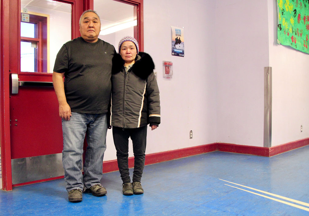 David and Leah Qamaniq of Pond Inlet will testify this week at a coroner’s inquest held to look into the March 2017 police-involved death of their son, Kunuk Qamaniq, 20. (PHOTO BY BETH BROWN)